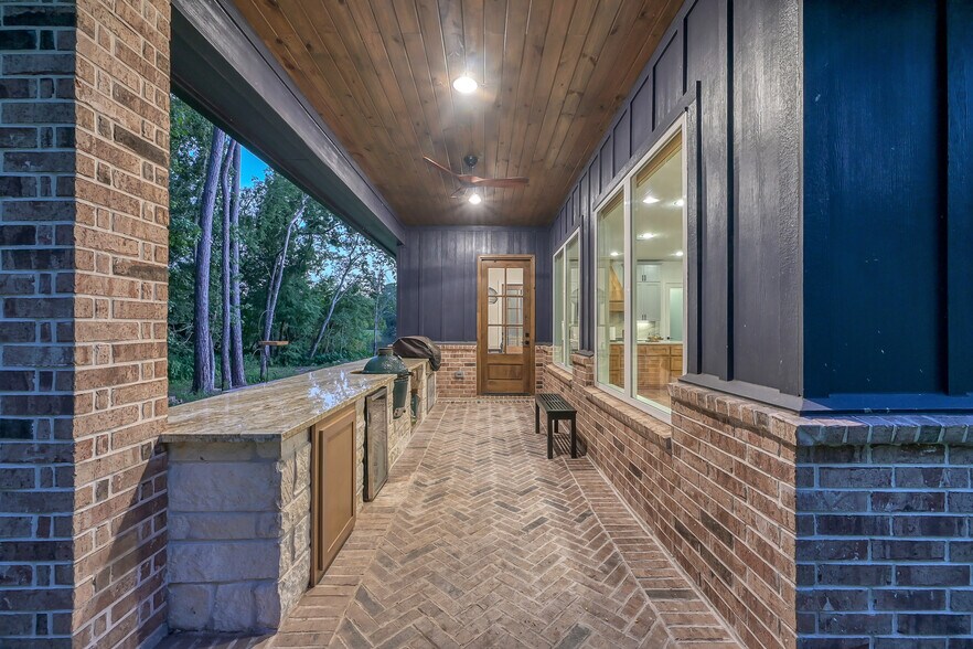 More Photos Of 15937 Stagecoach Rd, Stagecoach Specialty For Sale