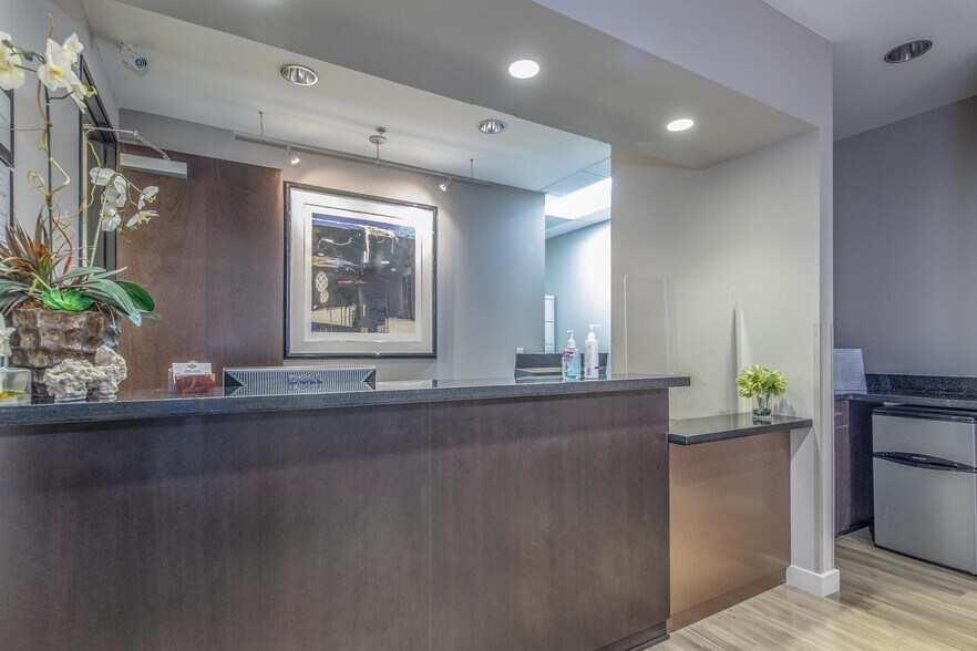 More Photos Of 113 Waterworks Way, Irvine Medical For Sale