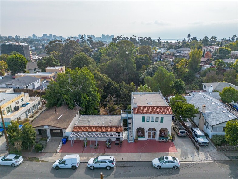 Primary Photo Of 1105-1111 Sutter St, San Diego Apartments For Sale