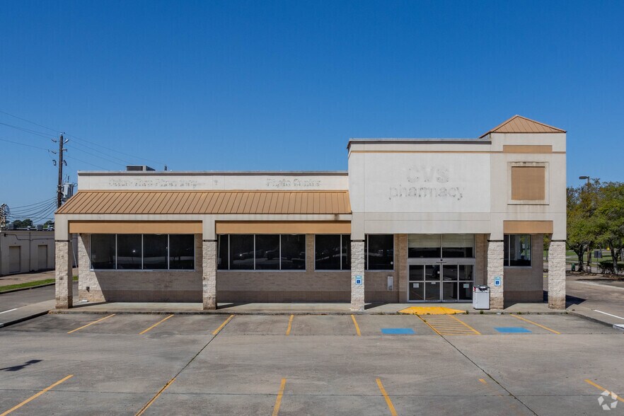 More Photos Of 1302 Fm-1092, Missouri City Drugstore For Sale
