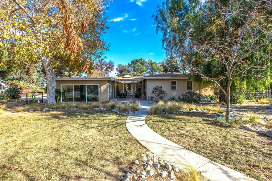 More Photos Of 11138 Laurel Ave, Bloomington Land For Sale