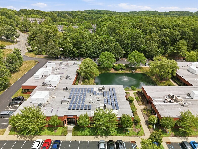 More Photos Of 200 Mineral Springs Rd, Rockaway Medical For Sale