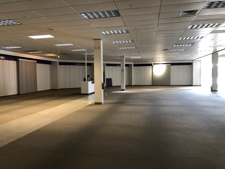 More Photos Of 22940-23010 Sussex Hwy, Seaford Unknown For Lease
