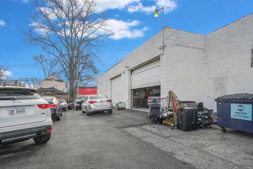 More Photos Of 3595 Broadway, Gary Industrial For Sale