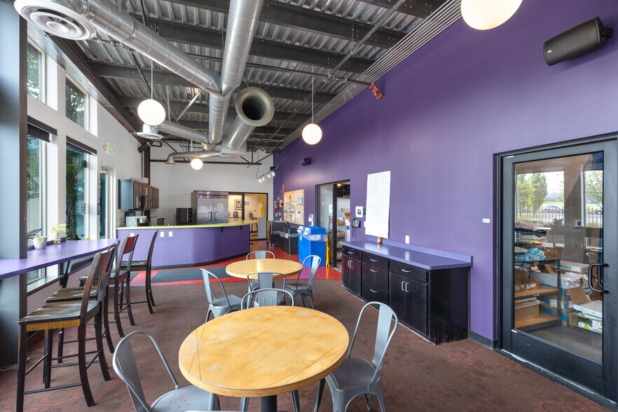 More Photos Of 495 Ryan Ave, Chico Industrial For Lease