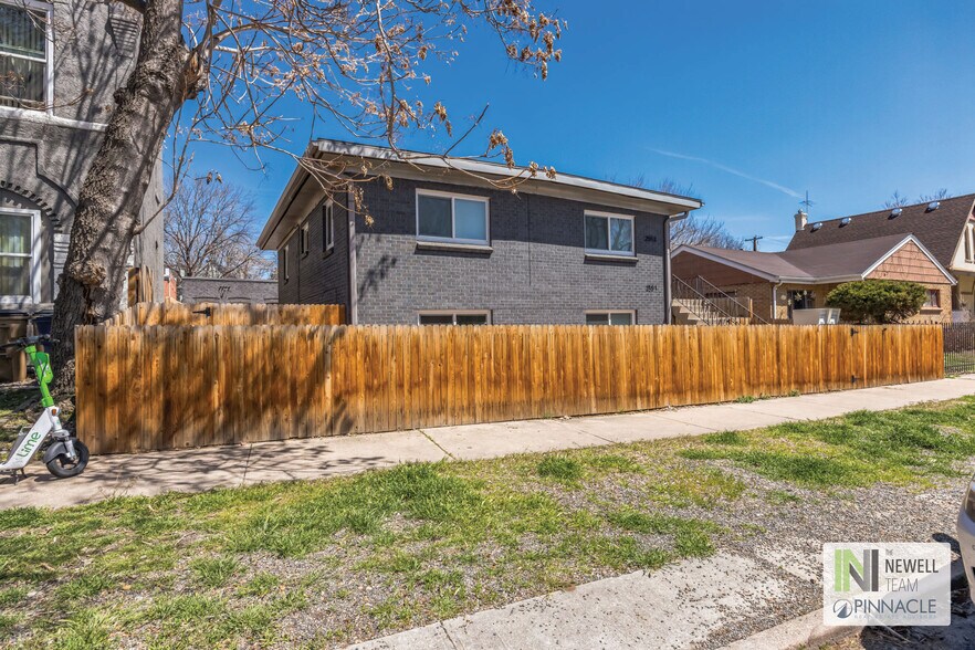 More Photos Of 2551 W Caithness Pl, Denver Apartments For Sale