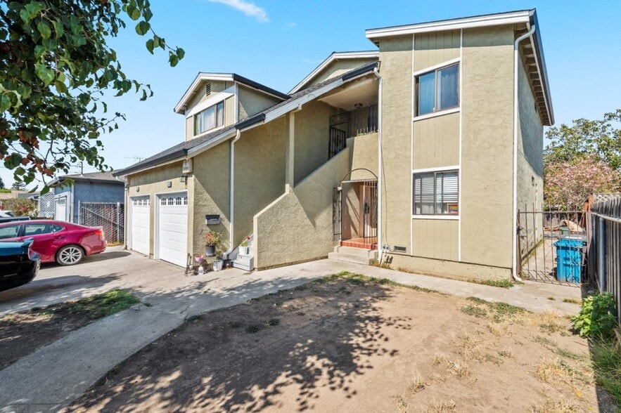 More Photos Of 33454 7th St, Union City Apartments For Sale