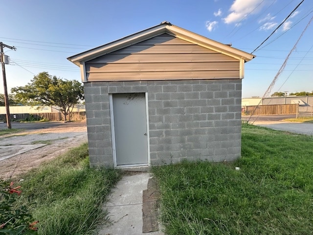 More Photos Of 202 N Kaufman St, Seagoville Storefront For Sale