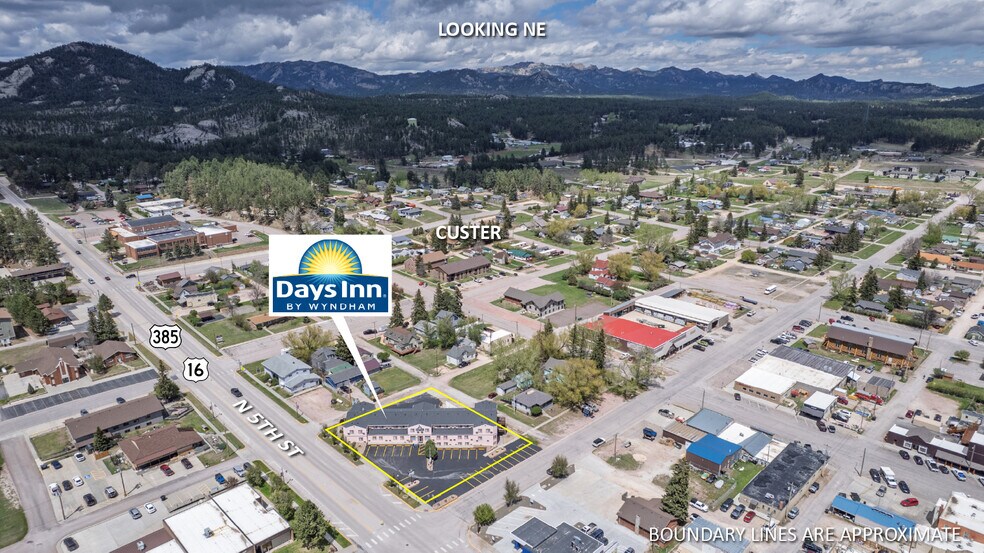 More Photos Of 519 Crook St, Custer Hotel For Sale