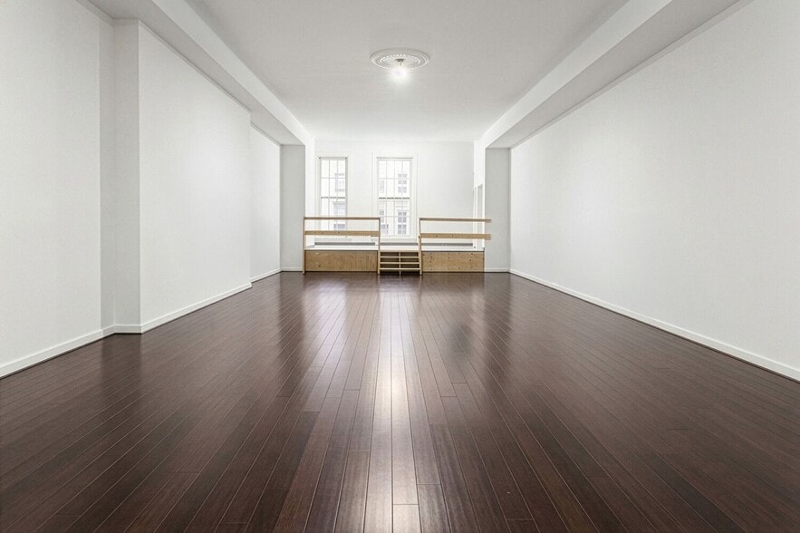 More Photos Of 75 Murray St, New York Office Residential For Sale
