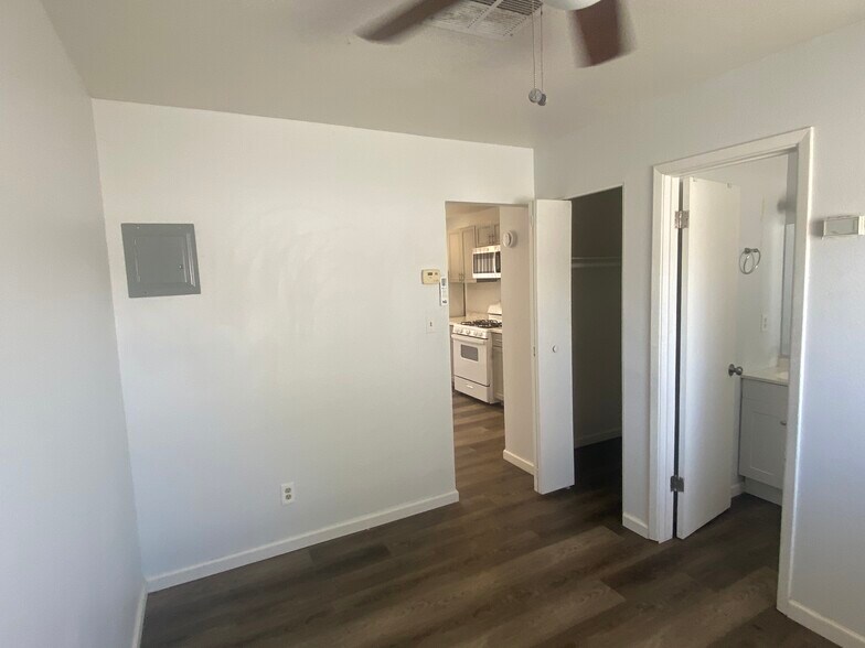 More Photos Of 9201 N 12th St, Phoenix Apartments For Sale