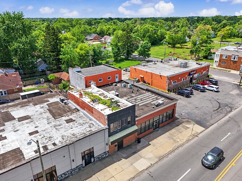More Photos Of 19323 W Warren Ave, Detroit Storefront Retail Residential For Lease