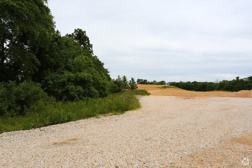 More Photos Of 600 Principio Pky W, North East Unknown For Lease