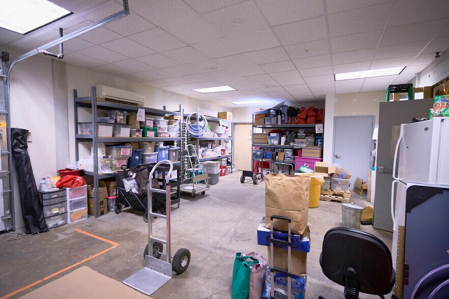 More Photos Of 4433 Genesee St, Cheektowaga Office For Lease