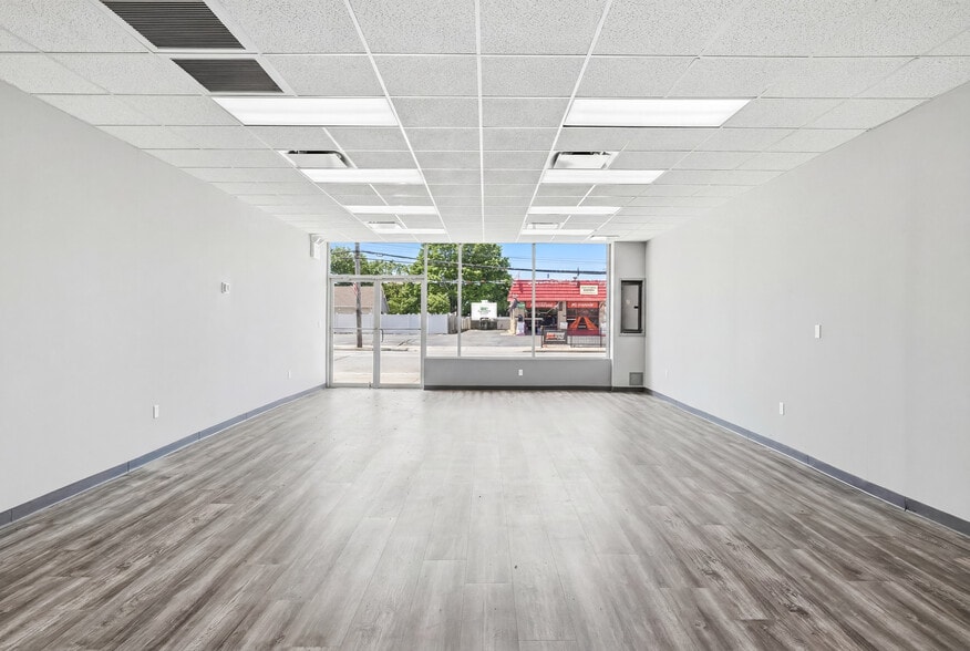 More Photos Of 1905 Bellmore Ave, Bellmore Storefront For Sale