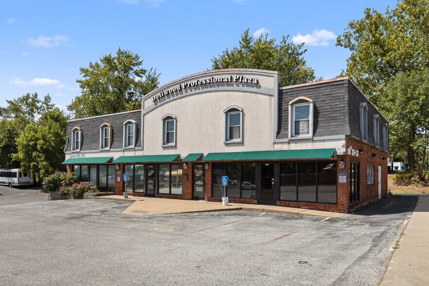 More Photos Of 10131-10137 West Florissant Ave, Saint Louis Office For Sale