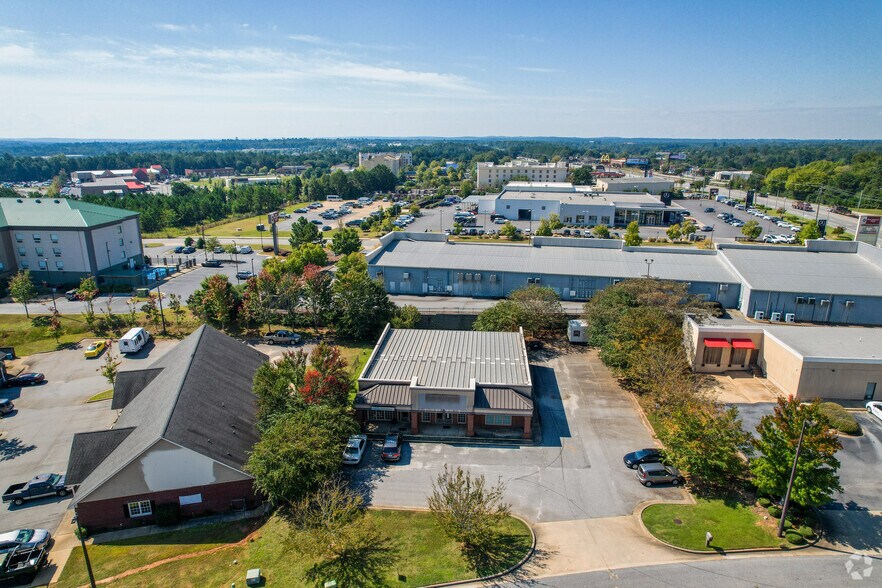 More Photos Of 7559 Kayne Blvd, Columbus Freestanding For Lease