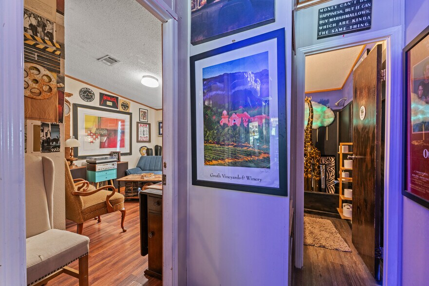 More Photos Of 33855 Blanco Rd, Bulverde Bar For Sale