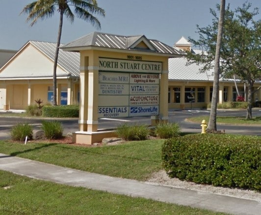 More Photos Of 1601-1619 NW Federal Hwy, Stuart Storefront Retail Office For Lease