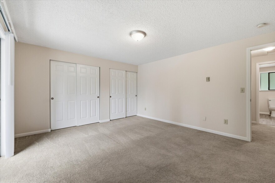 More Photos Of 12813 109th Avenue Ct E, Puyallup Multifamily For Sale