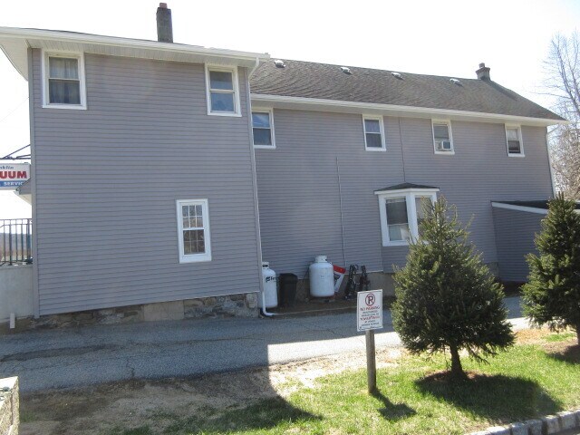 More Photos Of 69 State Route 23, Franklin Freestanding For Sale