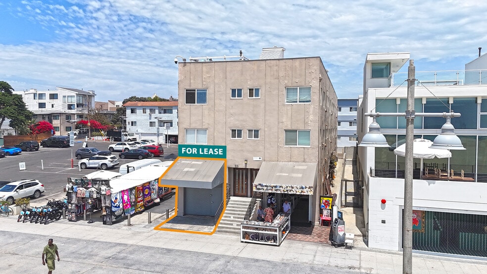 More Photos Of 613 Ocean Front Walk, Venice General Retail For Lease