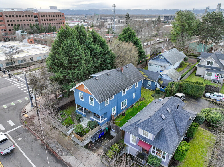 Primary Photo Of 1512 Franklin St, Vancouver Apartments For Sale