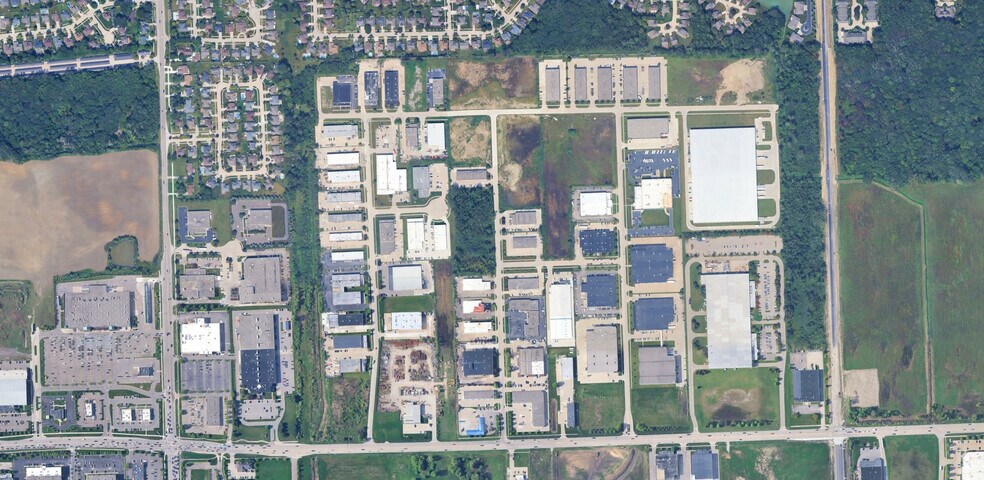 More Photos Of 51821 Industrial Dr, Macomb Township Warehouse For Lease