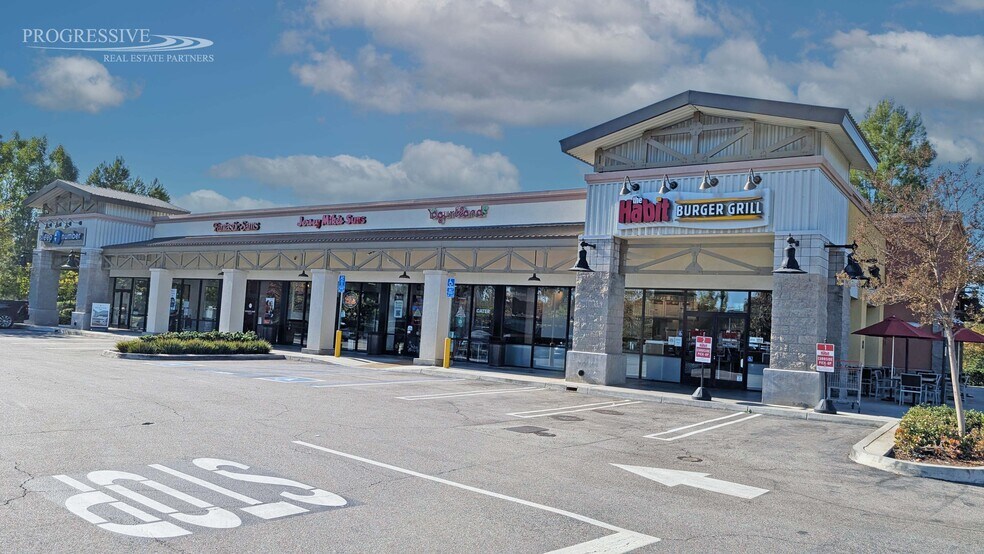 More Photos Of 1034 W Gladstone St, San Dimas Restaurant For Lease