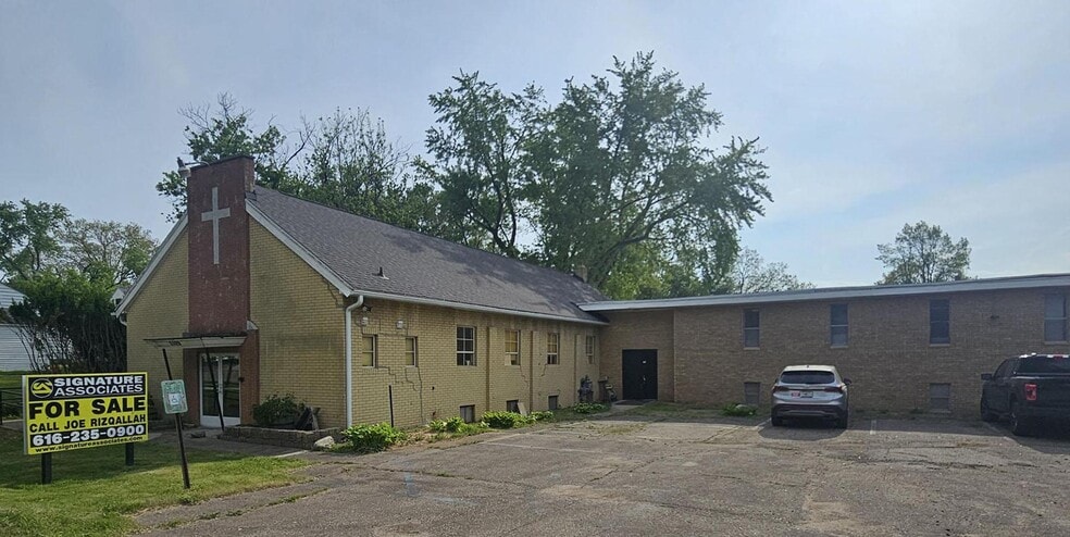 Primary Photo Of 5329 Chamberlin St, Portage Religious Facility For Sale