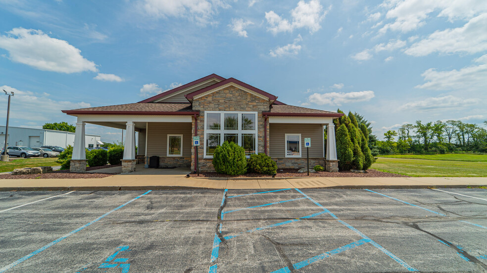 Primary Photo Of 951 Transport Dr, Valparaiso Medical For Sale