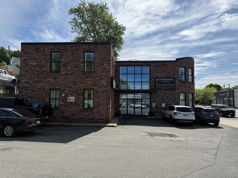 More Photos Of 1765 Centre St, West Roxbury Medical For Sale