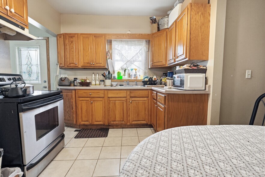 More Photos Of 341 National Ave, Medford Multifamily For Sale