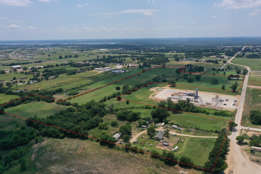 More Photos Of 4370 US-377 Hwy, Aubrey Land For Sale