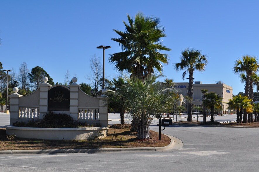 More Photos Of 1501 Skibo Rd, Fayetteville General Retail For Sale