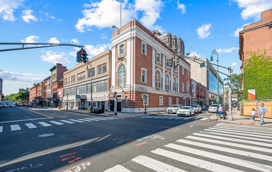 Primary Photo Of 809 Chapel St, New Haven Office Residential For Sale