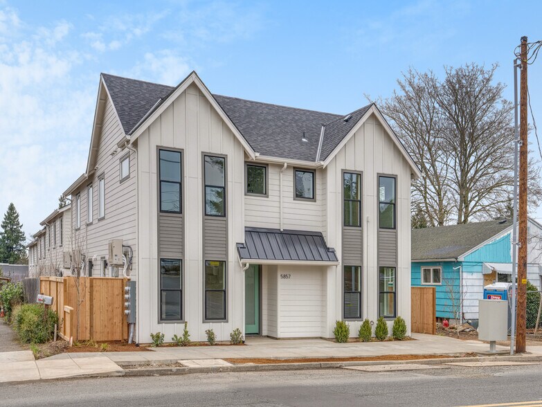 More Photos Of , Portland Multifamily For Sale