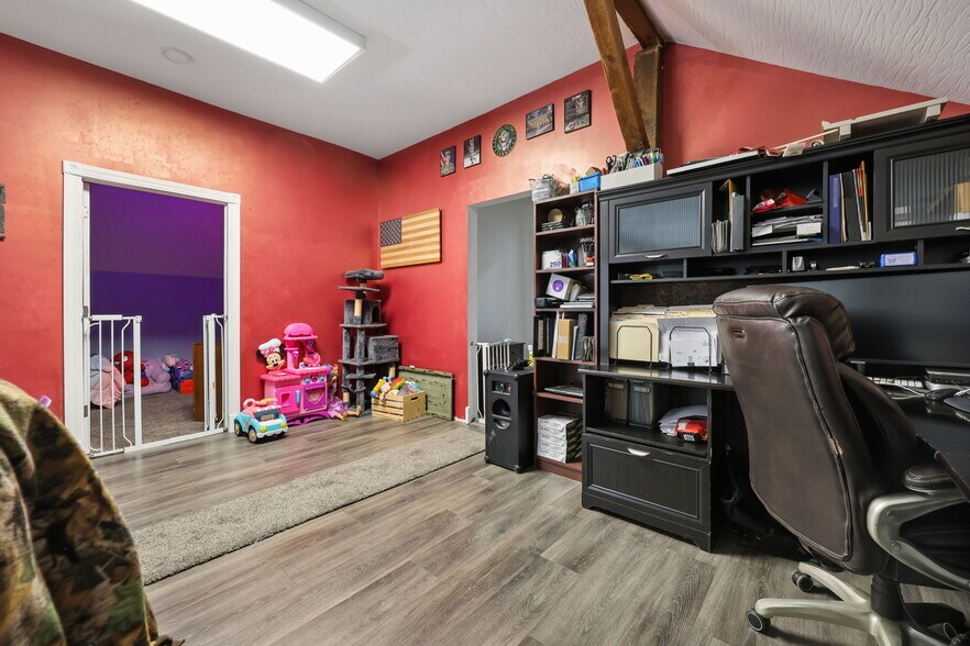 More Photos Of 1520 Island Rd, Circleville Multifamily For Sale