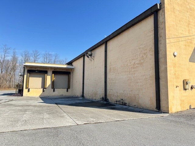 More Photos Of 1225 Ritner Hwy, Carlisle Storefront For Sale