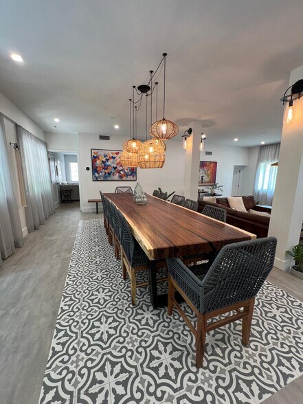 More Photos Of 511 16th St, Miami Beach Hospitality For Sale