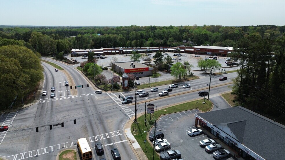 More Photos Of 414 N Hairston Rd, Stone Mountain Freestanding For Sale