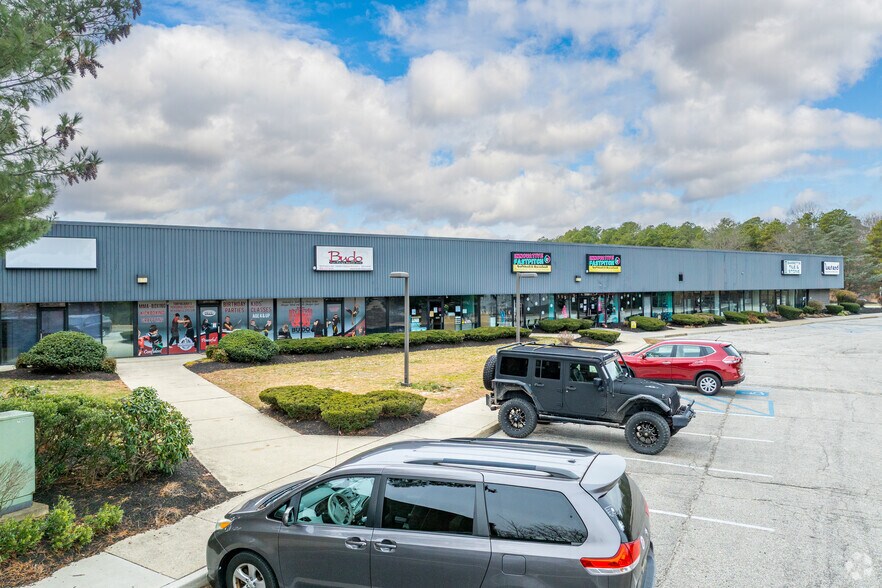 More Photos Of 476 Centennial Blvd, Voorhees Showroom For Lease
