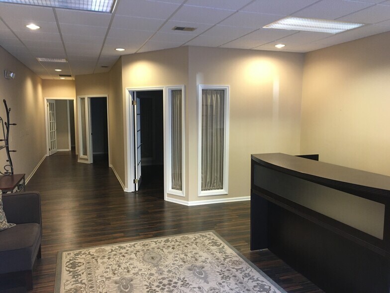 More Photos Of 1910 Washington Valley Rd, Martinsville Storefront Retail Office For Sale