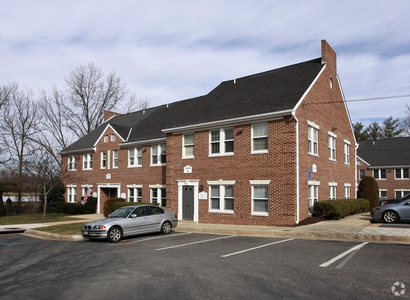 Primary Photo Of 2104 Gallows Rd, Vienna Office For Lease