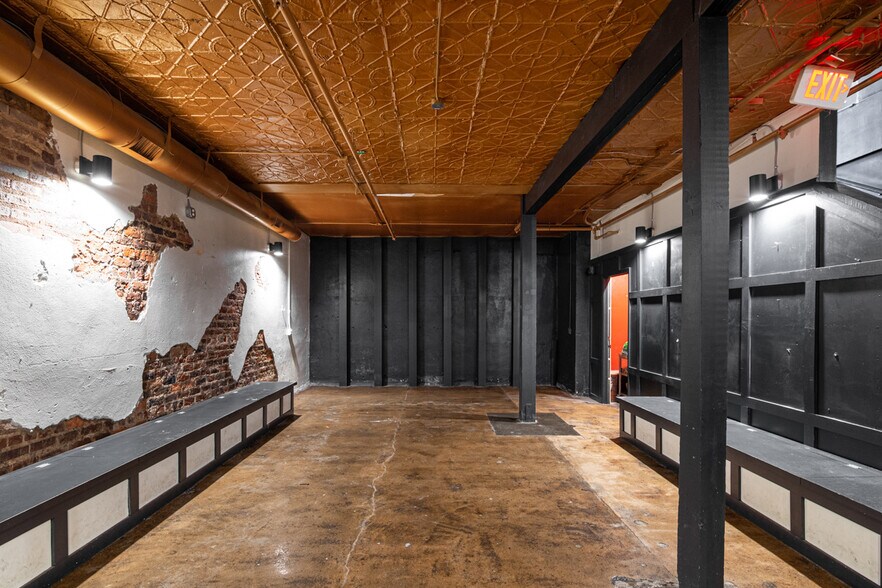 More Photos Of 5 Biltmore Ave, Asheville Restaurant For Lease