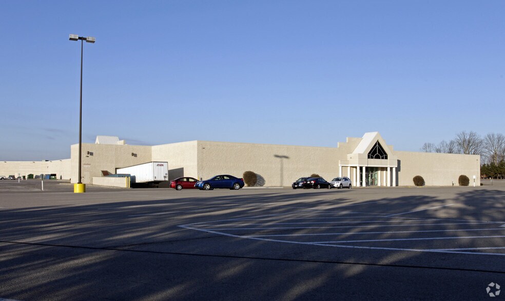 More Photos Of 1800 Tiffin Ave, Findlay Unknown For Lease