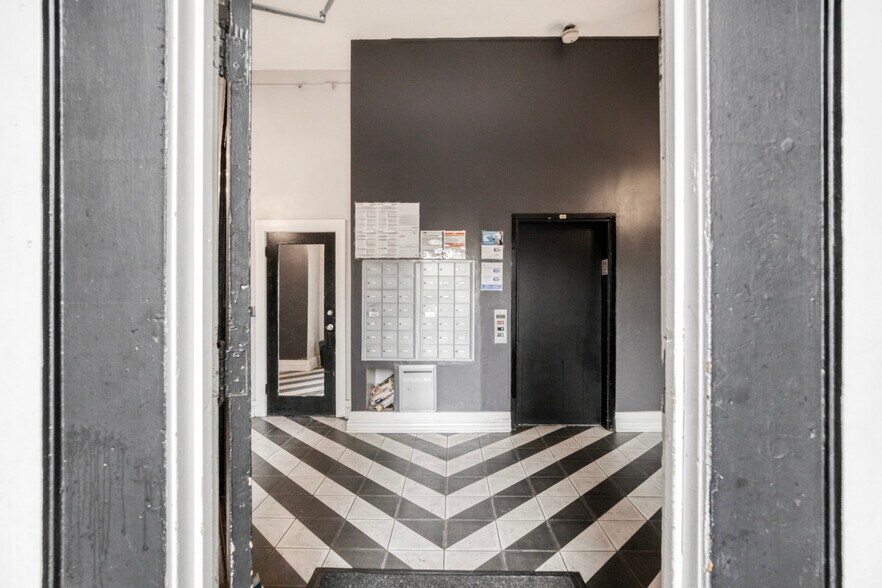 More Photos Of 667 S Carondelet, Los Angeles Multifamily For Sale