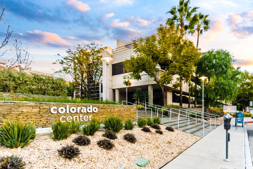 More Photos Of 2401 Colorado Ave, Santa Monica Unknown For Lease