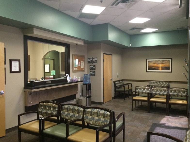 More Photos Of 16515 S 40th St, Phoenix Medical For Lease