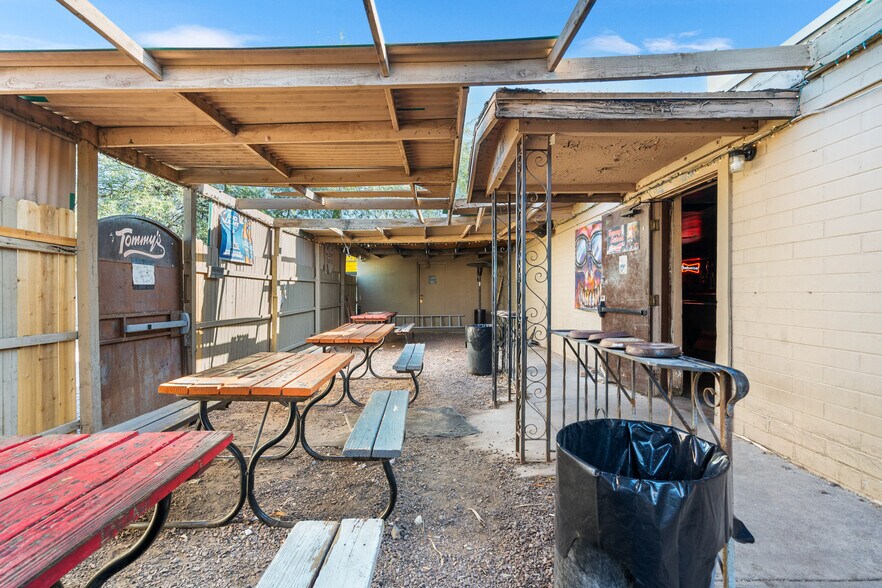 More Photos Of 2747 N Stone Ave, Tucson Restaurant For Sale